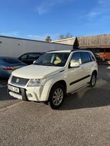 Suzuki Grand Vitara 2.4 VVT Comfort - Suzuki Grand Vitara: Comfort