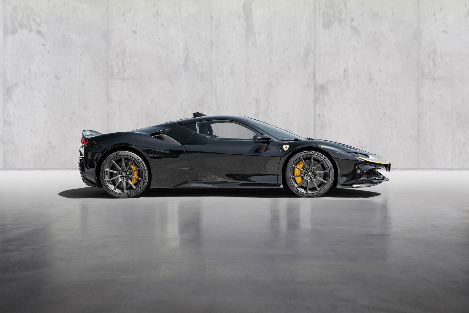 Ferrari SF90 Stradale ASSETTO*CARBON*KAMERA