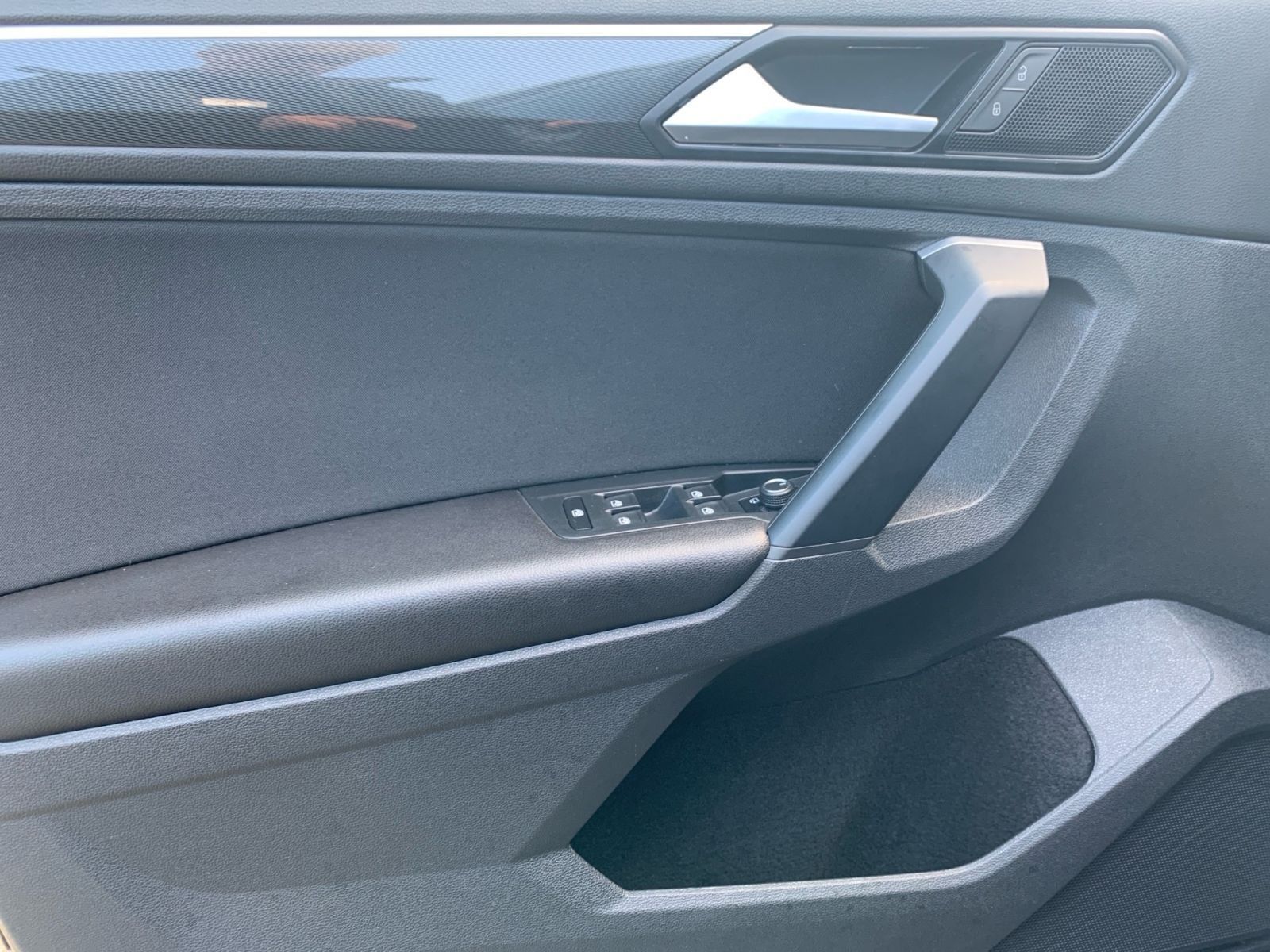 Fahrzeugabbildung Volkswagen Tiguan 1.5 TSI 7-DSG Highline OPF Navi AHK