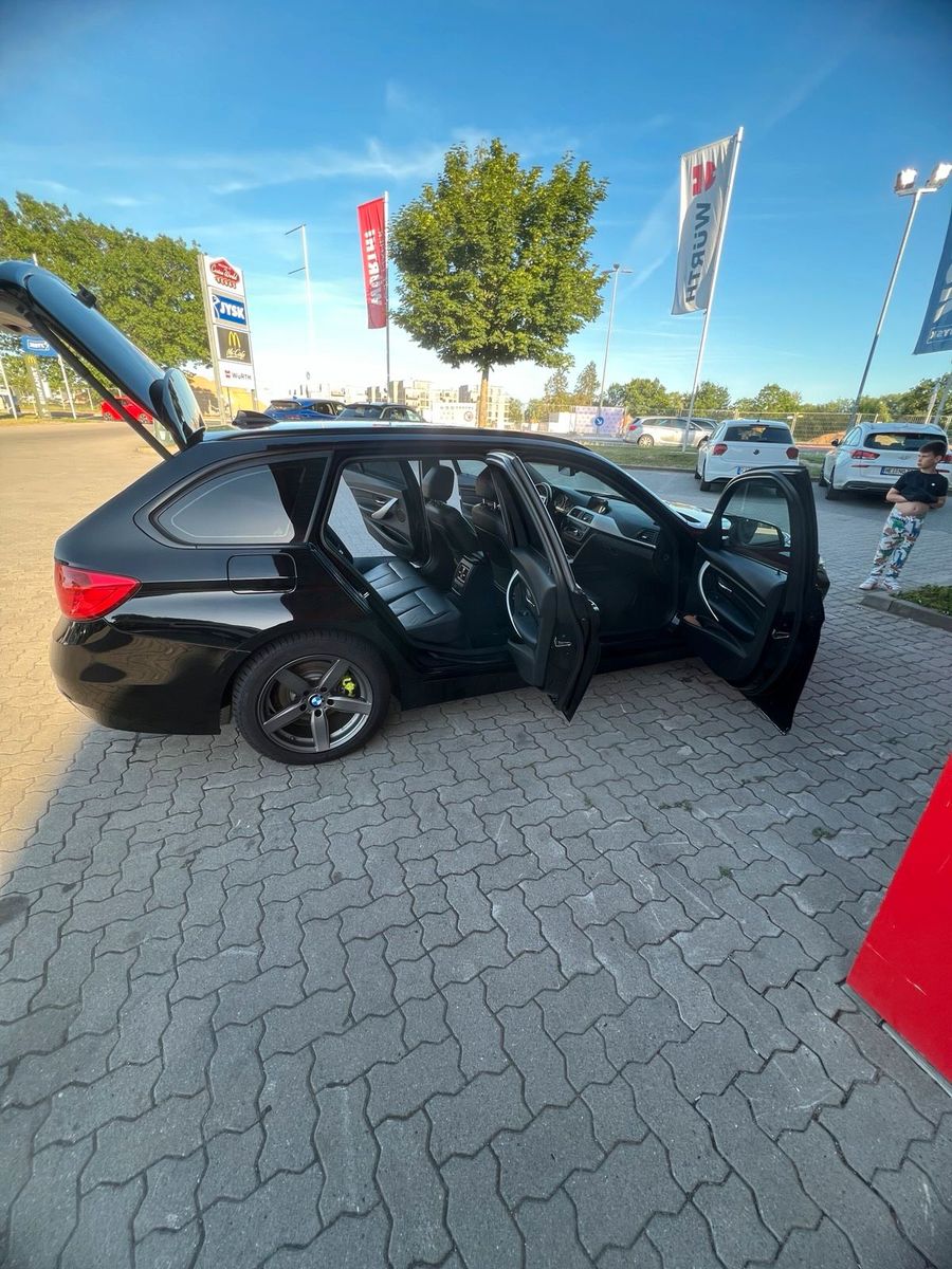 BMW 320