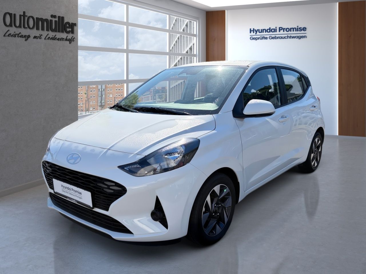Fahrzeugabbildung Hyundai i10 1.0 Trend Fernlichtass. Kam. KlimaA Navi PDC