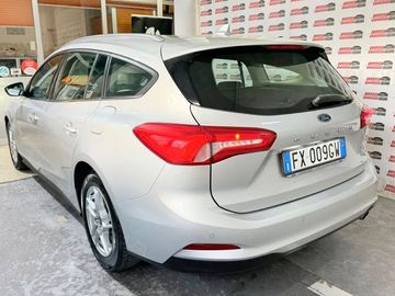 Ford Focus - 6