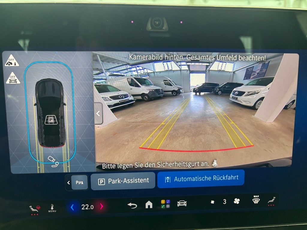 Fahrzeugabbildung Mercedes-Benz GLB 200 +AHK+