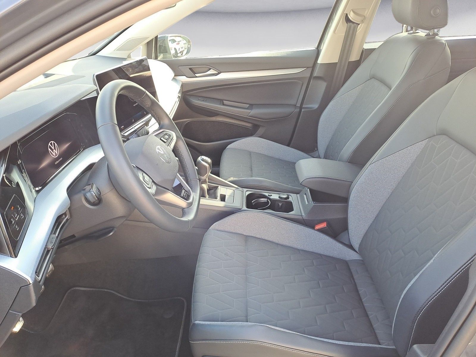 Volkswagen Golf - Bild 8