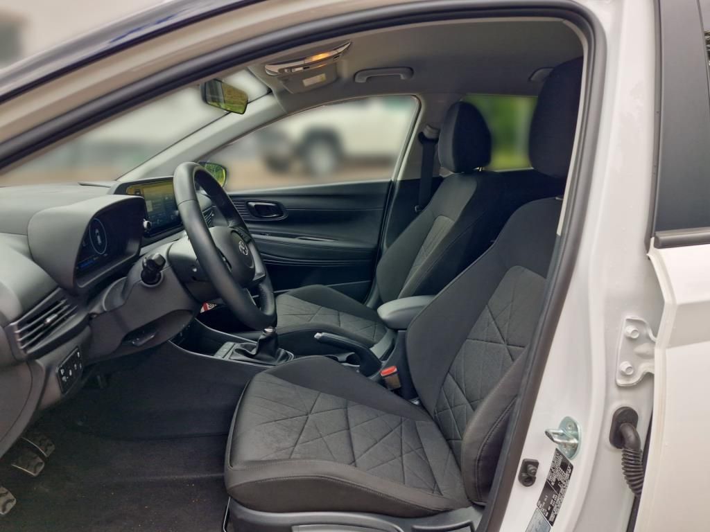 Autohaus Zimpel -  Hyundai Bayon 1.2 Pure Klimaautomatik+Sitzheizung - Bild 7