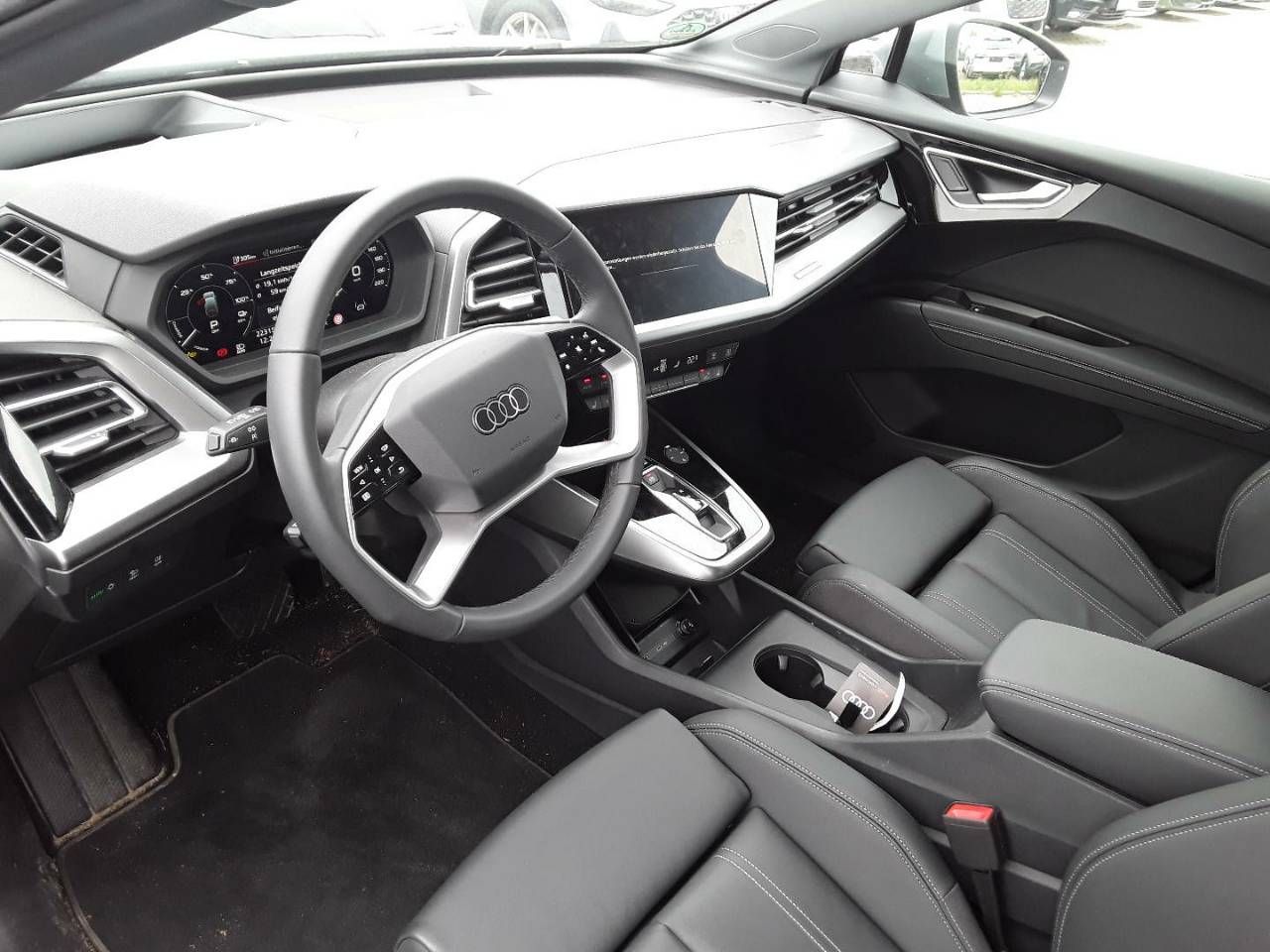 Audi Q4 e-tron - Bild 4