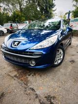 Peugeot 207CC Cabrio Automatik - Peugeot 207 mit Benzin-Antrieb: Cabrio, Automatik
