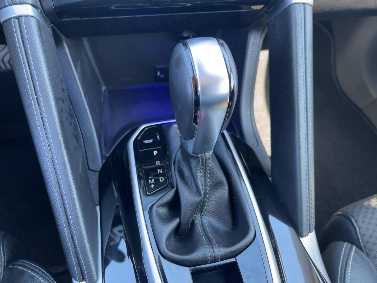 Fahrzeugabbildung Renault Koleos TECHNO TCe 160 EDC Kamera