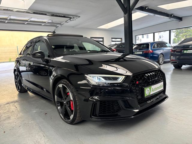 Audi RS3 Sportback quattro PANO LED VIRTUELL
