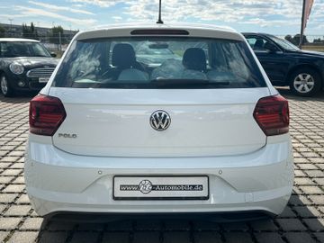 Volkswagen Polo - 8