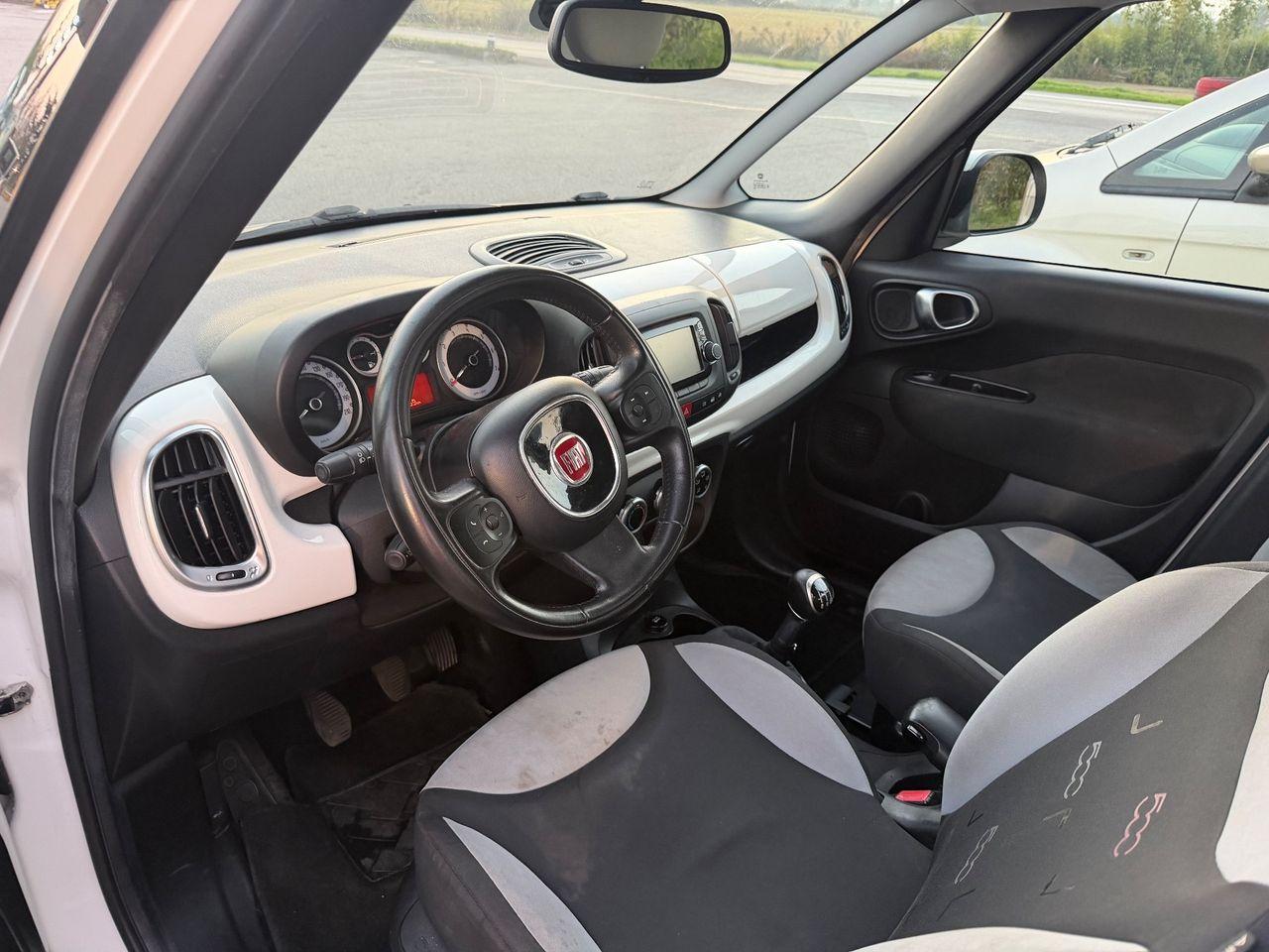 Fiat 500L 2013 — photo 5
