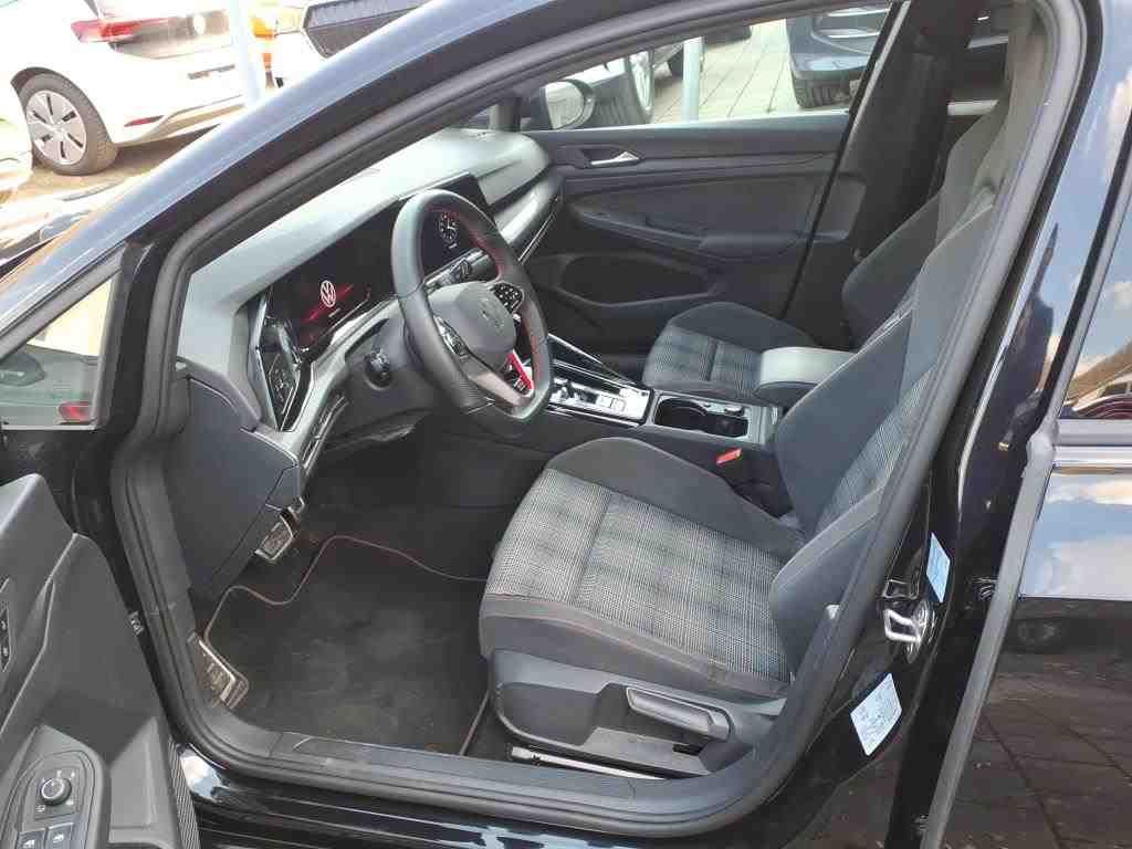 Volkswagen Golf - Bild 4