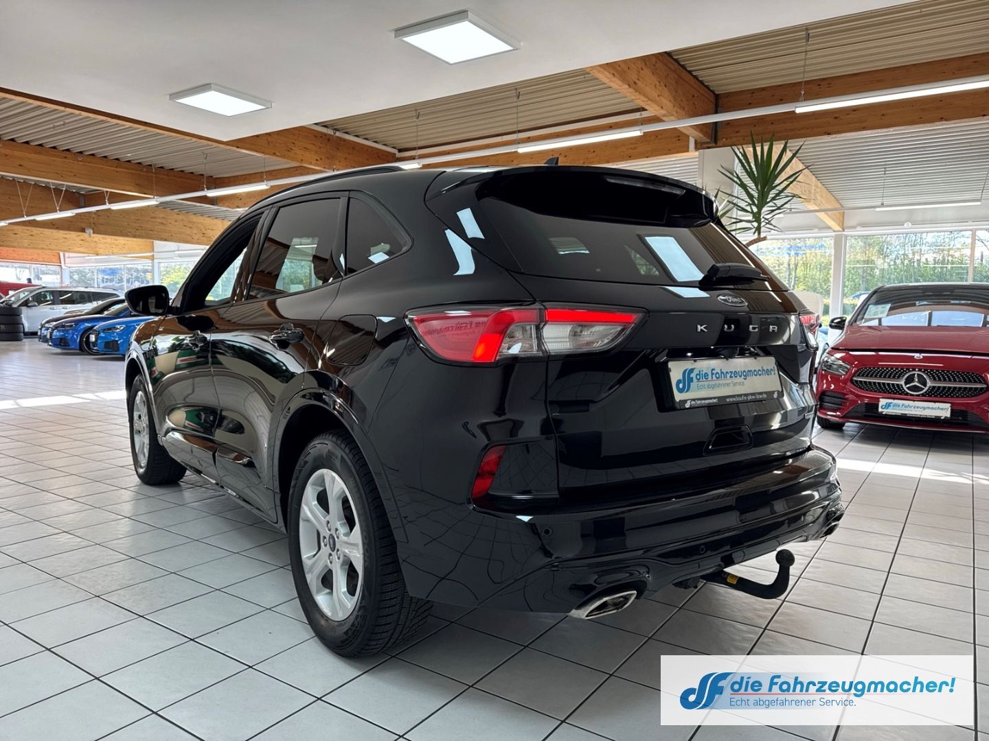 Fahrzeugabbildung Ford Kuga Plug-In Hybrid ST-Line X Navi Digitales Coc