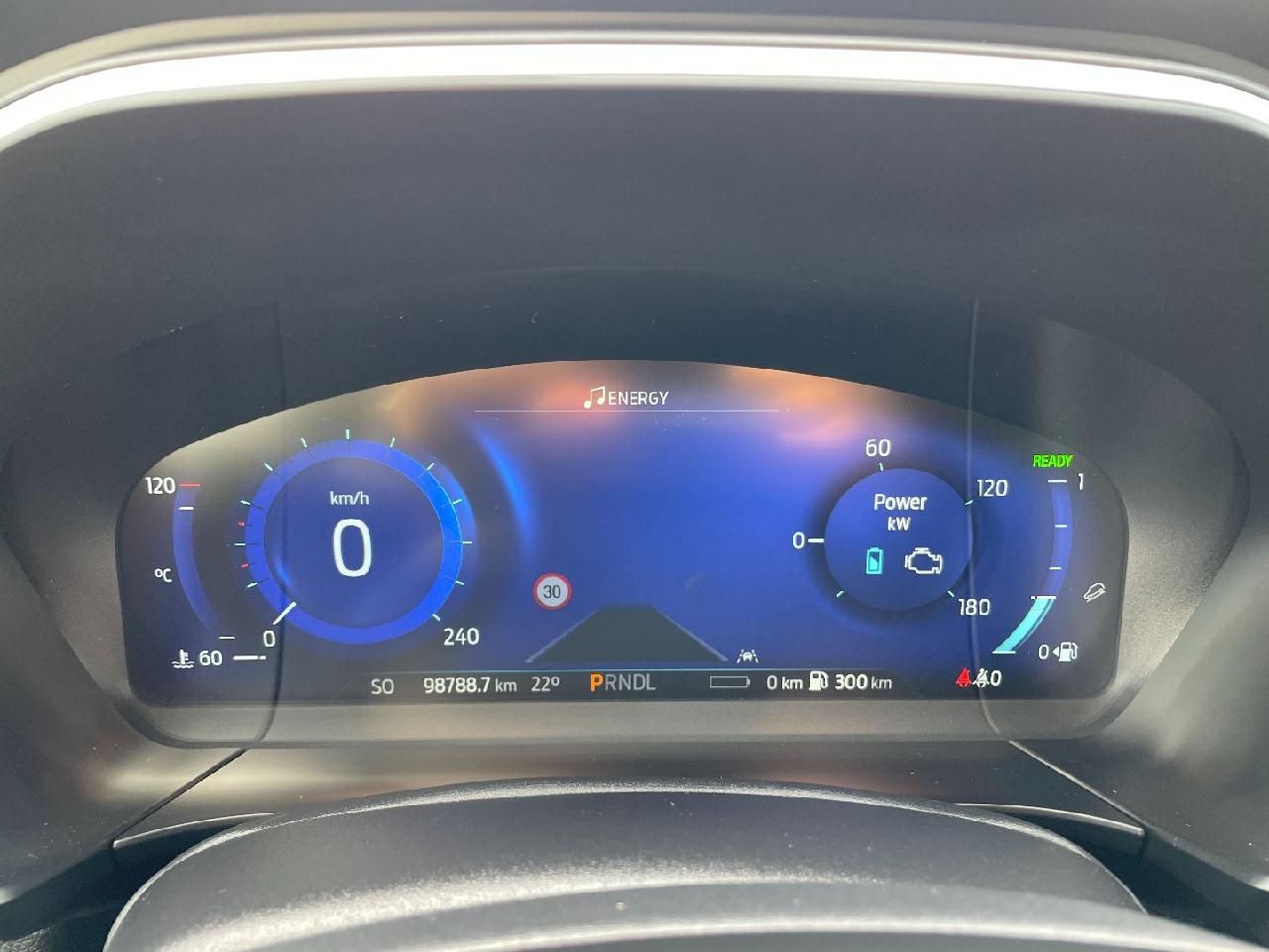 Fahrzeugabbildung Ford Kuga Plug-In Hybrid Vignale