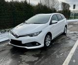 Toyota Auris Touring Sports Touring Sports 1,6-l-D-...
