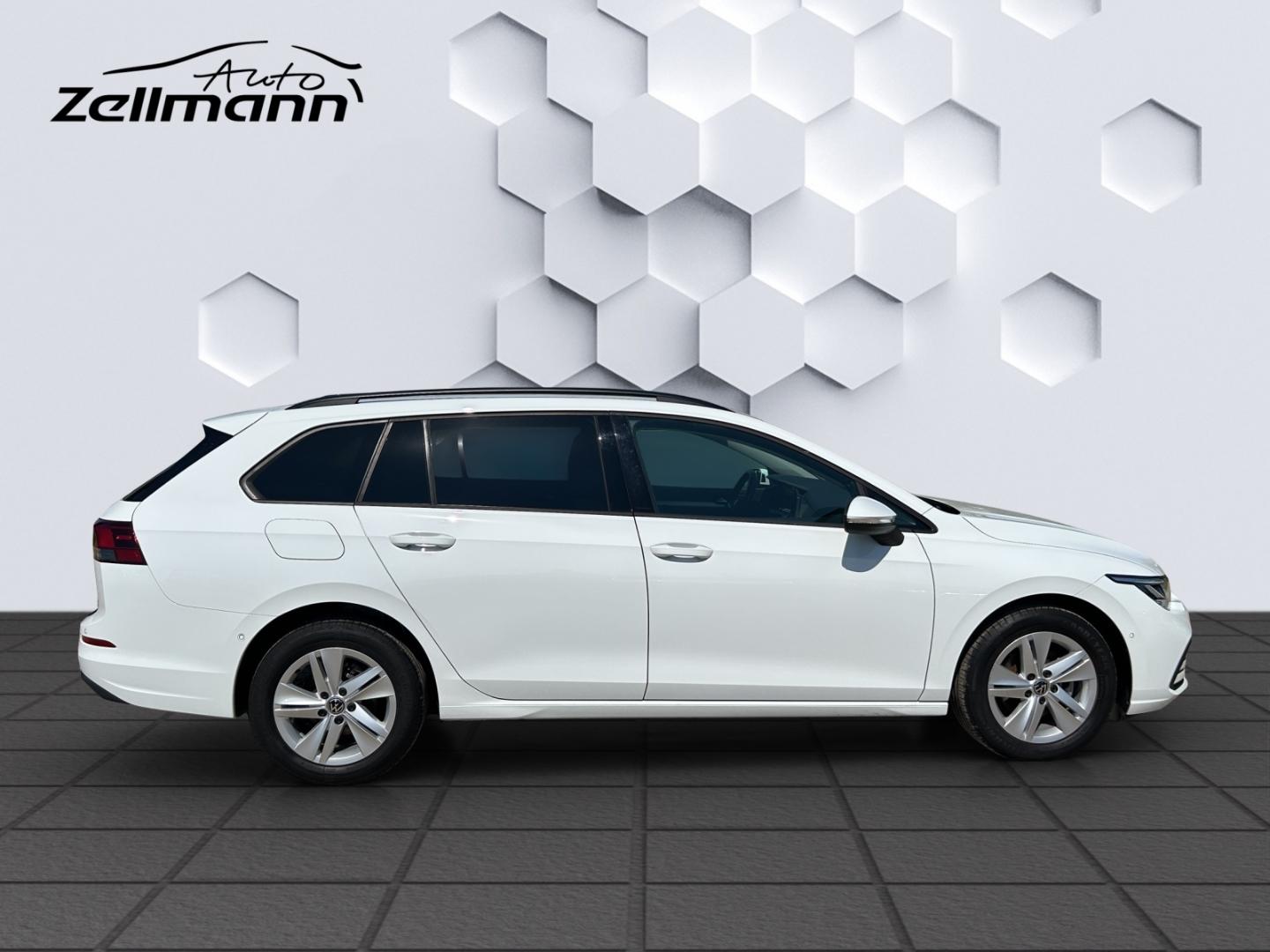 Volkswagen Golf Variant VIII Life 1.0eTSI DSG AHZV LED ACC, миниатюра 6