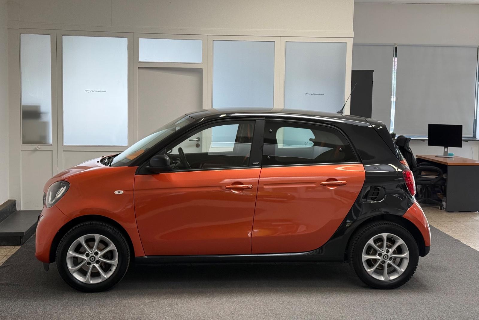 Smart ForFour Basis 52 kW/Touchscreen/Tempomat