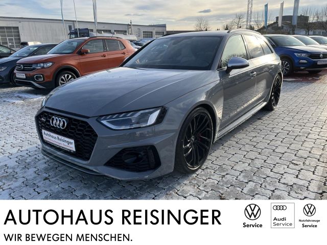 Audi RS4 Avant tiptronic quattro (Navi,LED,AHK,B&O,Pa