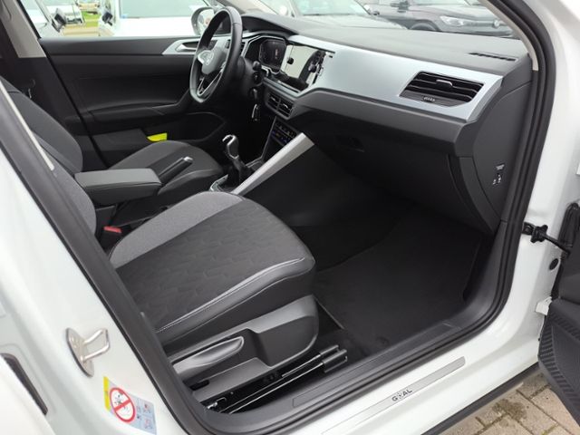 Fahrzeugabbildung Volkswagen Taigo 1.0 TSI Goal LED ACC NAVI Allwetter 17"