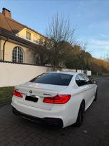 BMW M550i xDrive  - BMW M550 Benzin Gebrauchtwagen