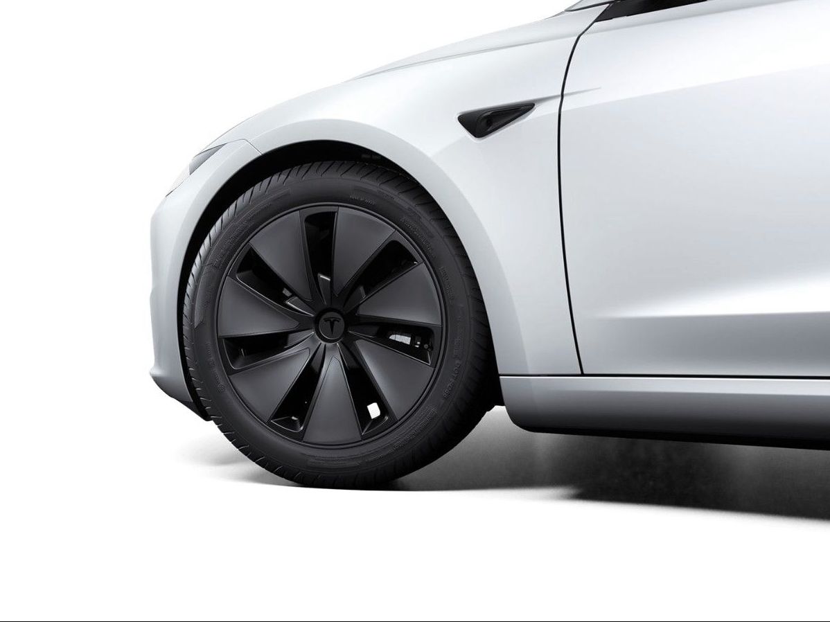 Tesla Model 3 - Bild 4