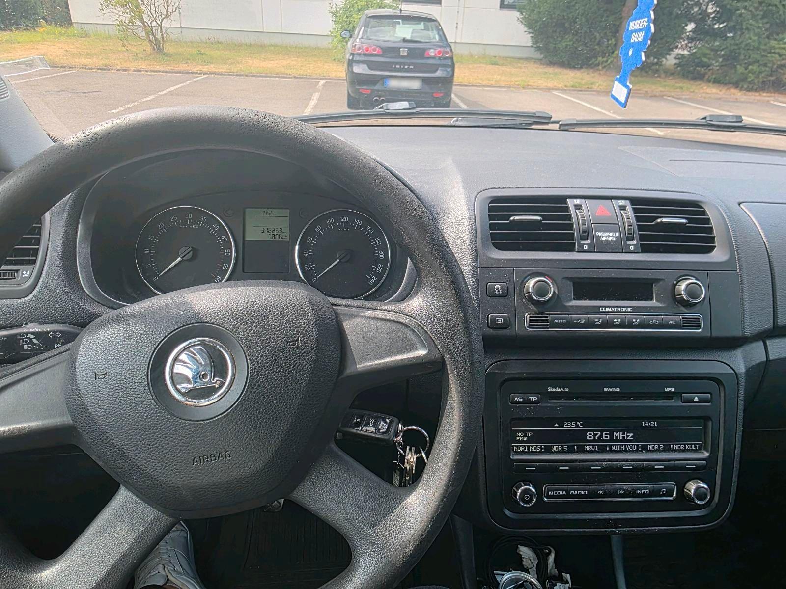 Skoda Fabia 2013 — photo 7