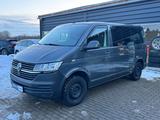 Volkswagen T6.1  *9Sitzer*Automatik*Garantie*AHK*Klima* - graue Volkswagen T6 Caravelle