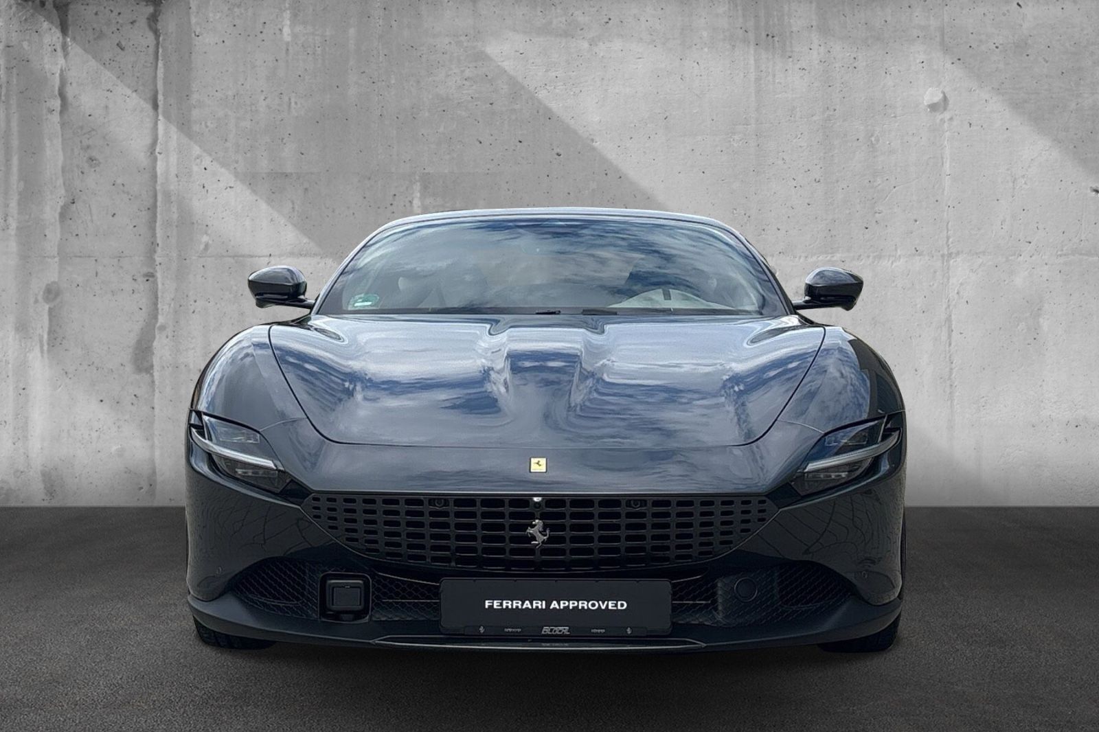 Fahrzeugabbildung Ferrari Roma*erst 1000 km*ADAS*360° Surround*CarPlay