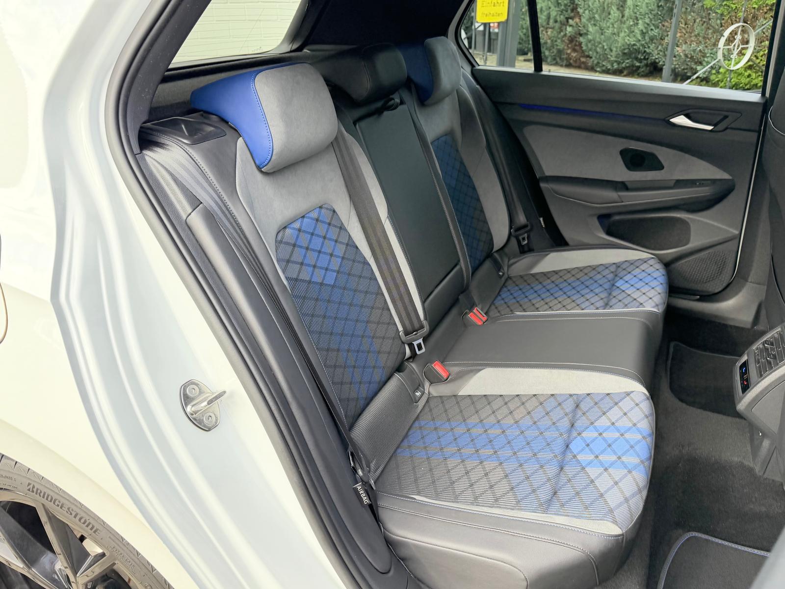 Volkswagen Golf 2.0 TSI R 4Motion *AKRAPOVIC*BLACK-STYLE*, миниатюра 13