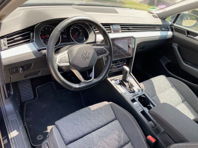 Passat Variant 1.5 TSI DSG R-Line Sport AHK/18-Z