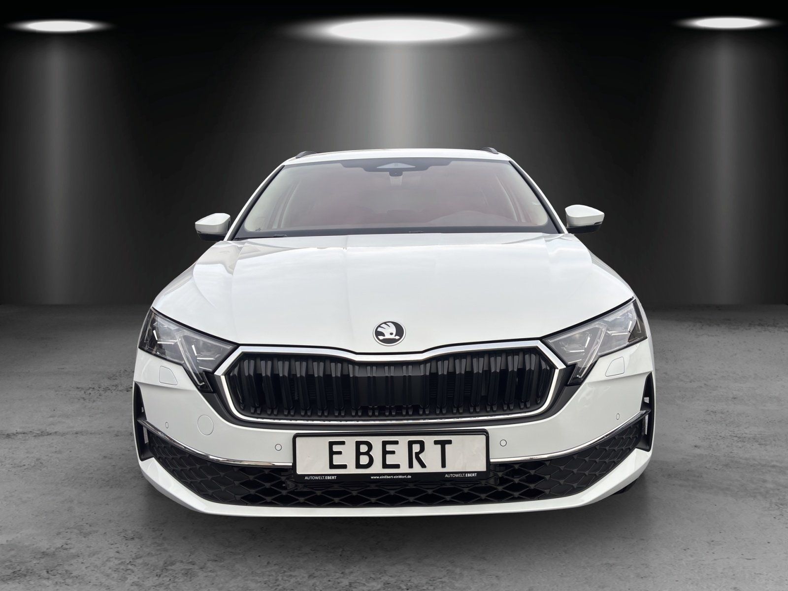 Fahrzeugabbildung SKODA Octavia Combi Selection 1,5 TSI mHEV 110 kW DSG