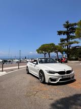 BMW M4/ F83/CABRIO/ DEUTSCH/SCHECKHEFT/ TOP!!!