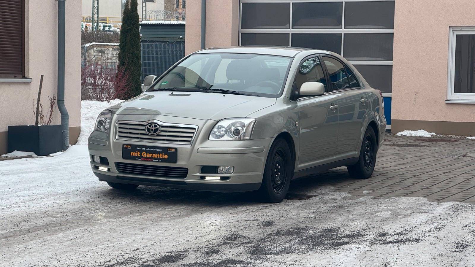 Toyota Avensis 1.8 Liftback