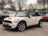 MINI Cooper S Cabrio |Leder |Navi |Bi-Xenon |wenig KM - weiße MINI Cooper S Cabrio