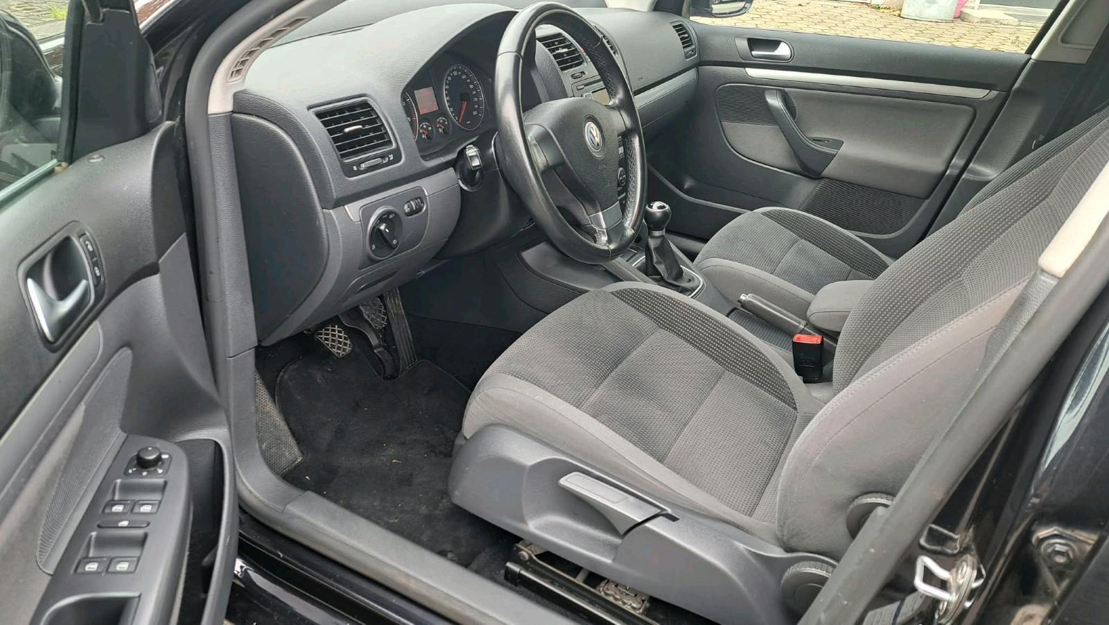 Volkswagen Golf 2009 — photo 8