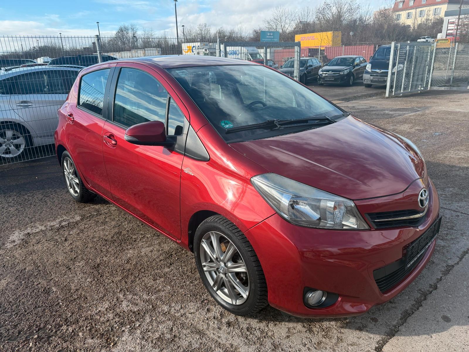 Toyota Yaris Club Navi Kamera