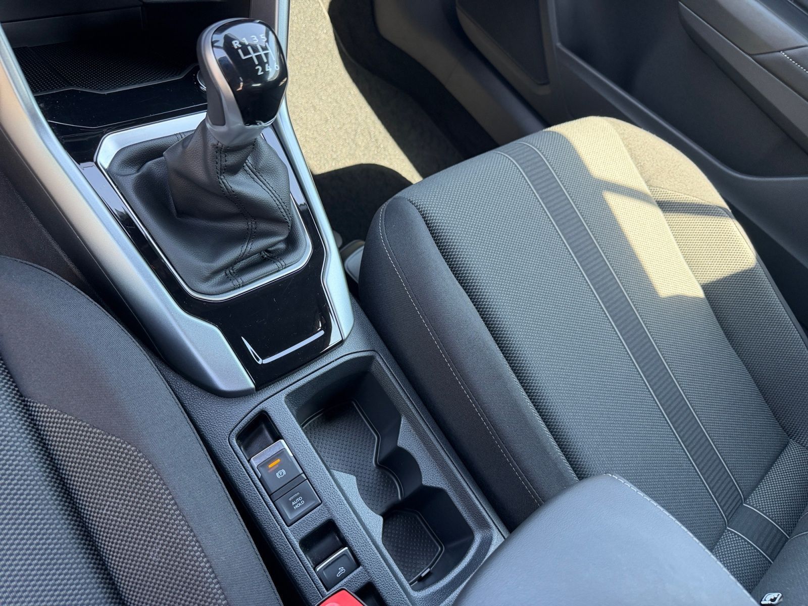 Volkswagen T-Roc - Bild 17