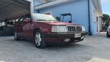 Lancia Thema Ferrari 8.32 - Lancia Thema mit Benzin-Antrieb