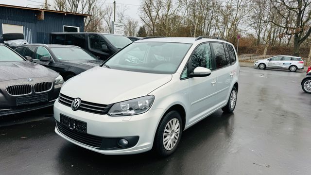 Volkswagen Touran Comfortline PDC NAVI TEMPOM. KLIMAAUTO.