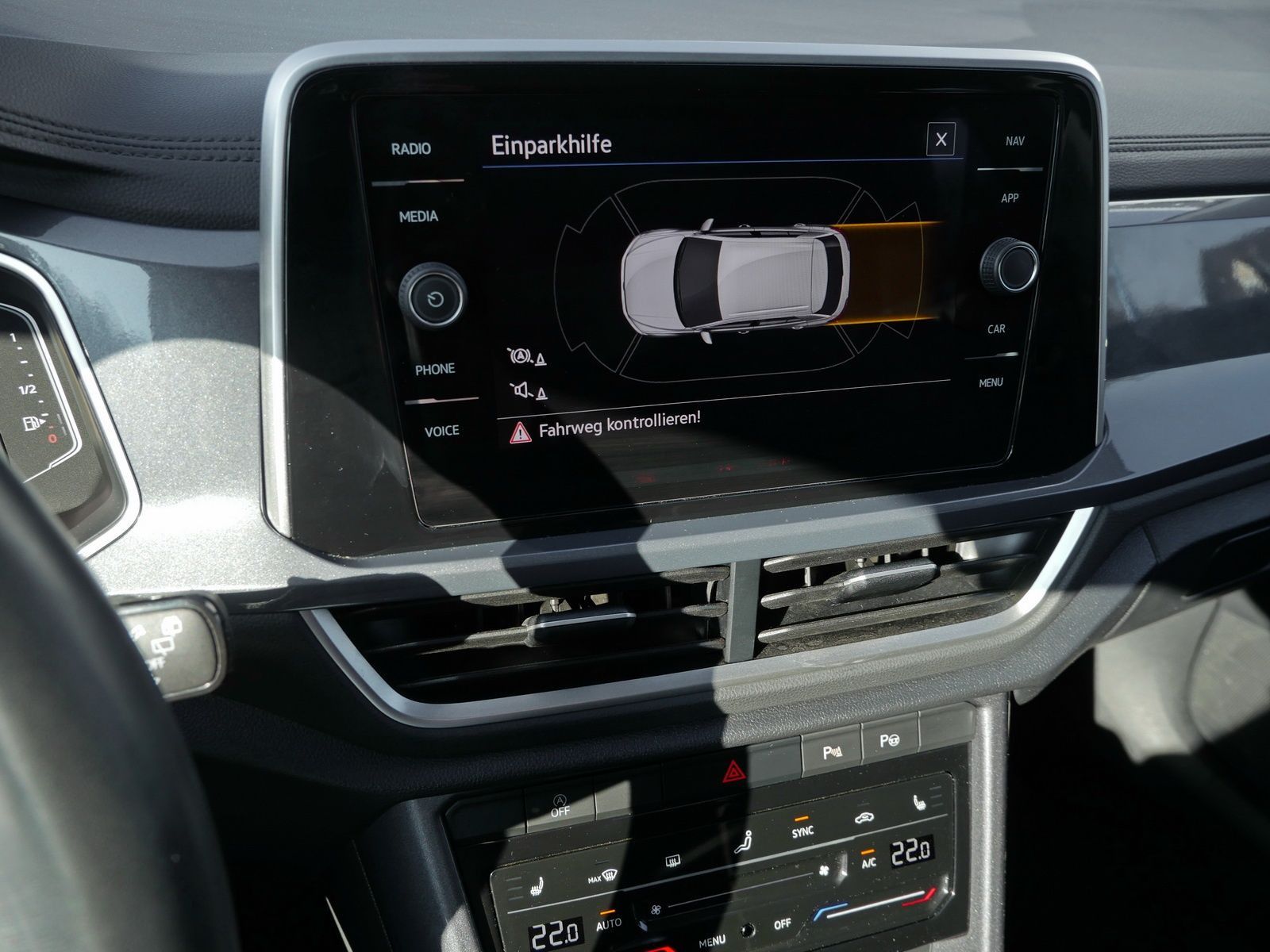 Volkswagen T-Roc - Bild 15