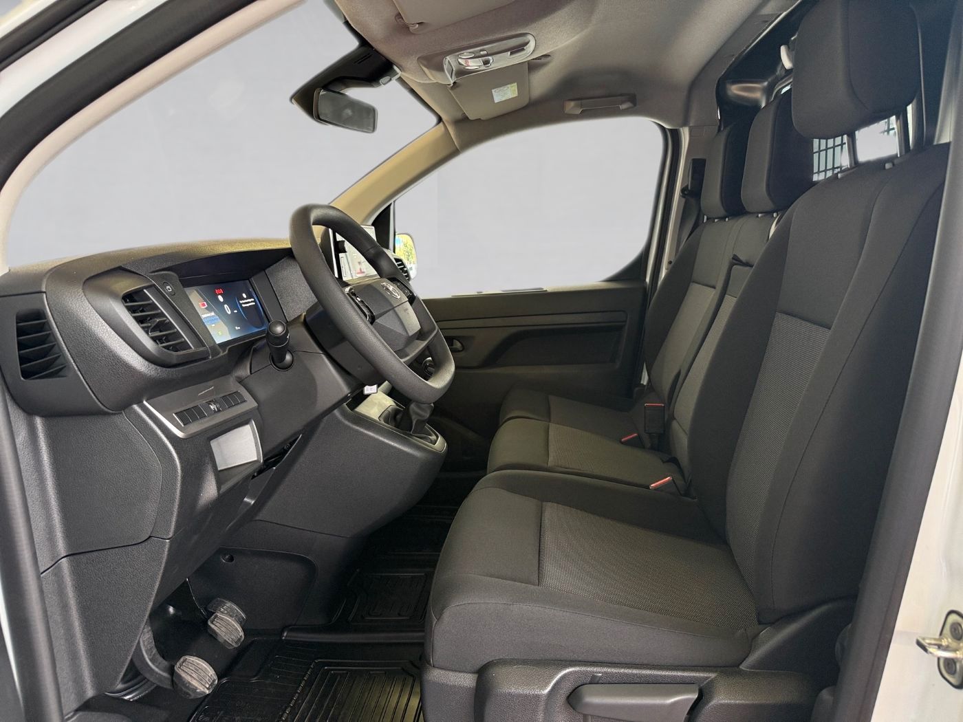 Fahrzeugabbildung Toyota Proace Kasten 2.0 L1 Kasten Meister Navi, AHK