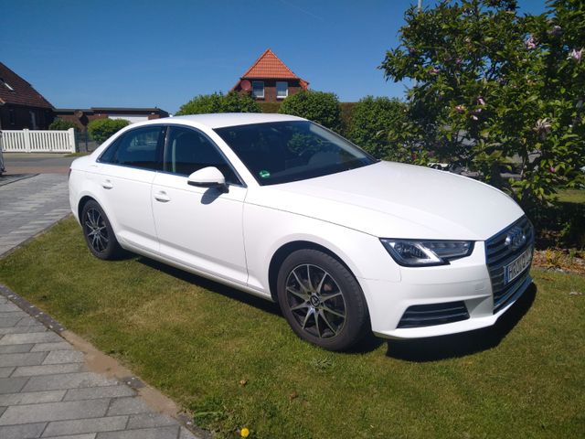 AUDI A4 2.0 TFSI ultra - Top gepflegt-Ab 01.09.
