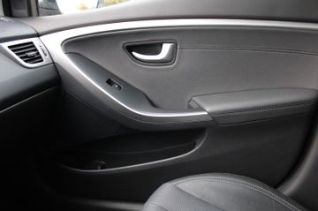 Hyundai i30 cw FIFA World Cup Edition