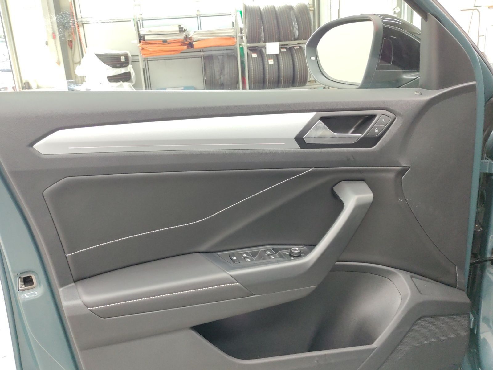 Volkswagen T-Roc - Bild 9