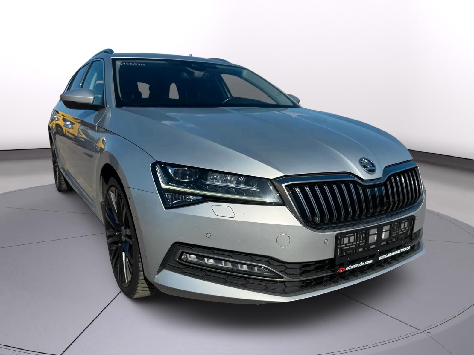 Skoda Superb Combi Style 2.0TDI LED/Memory/SHZ