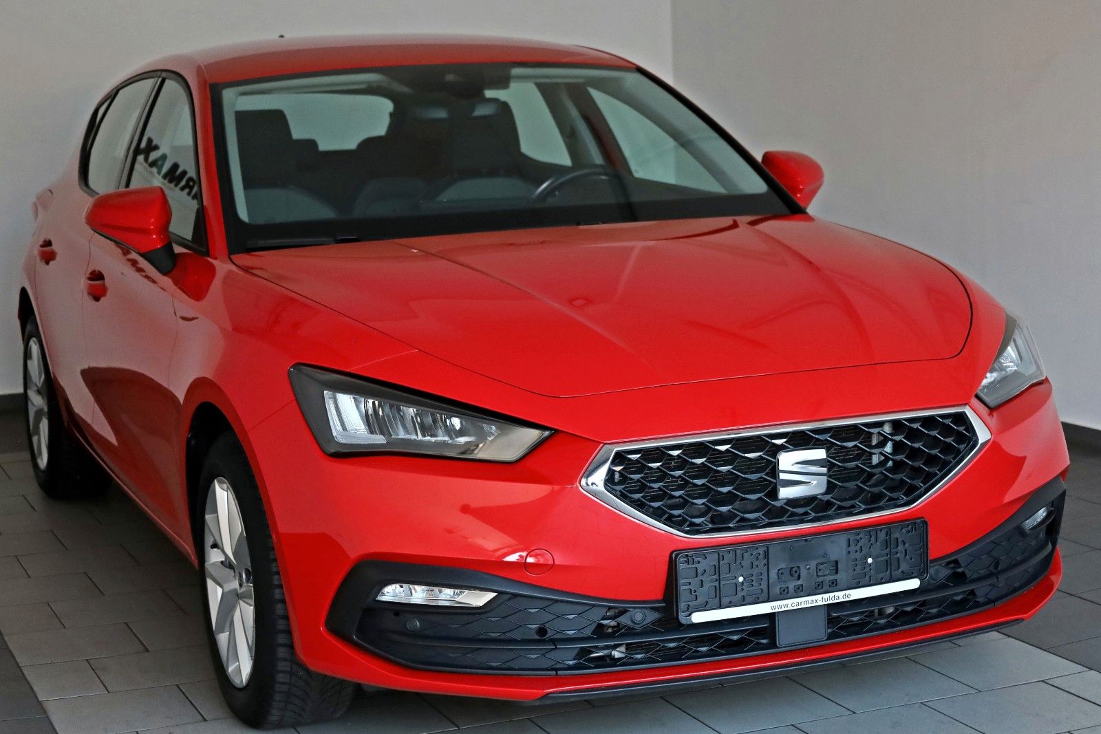 Fahrzeugabbildung SEAT Leon Style, Automatik, LED, SH, Kamera, Carplay