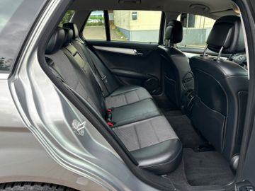 Mercedes C 200 - 9