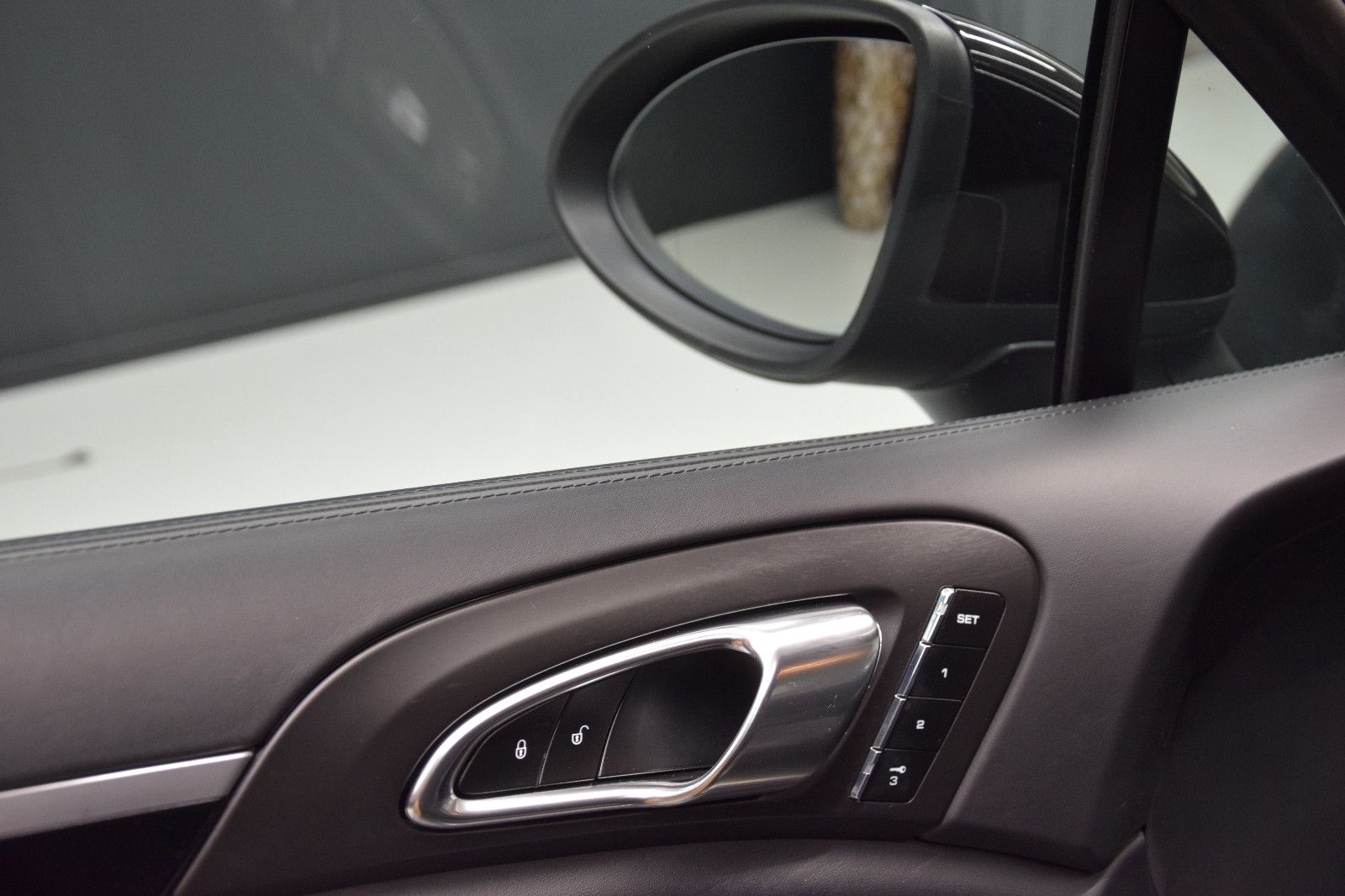 Fahrzeugabbildung Porsche Cayenne S V8 Diesel Leder Pano Bose Kamera 21"