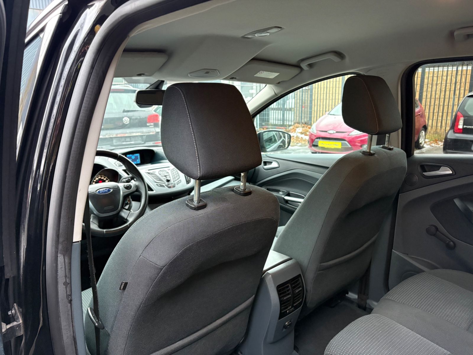 Fahrzeugabbildung Ford C-Max Trend 1.6 *1.Hand*