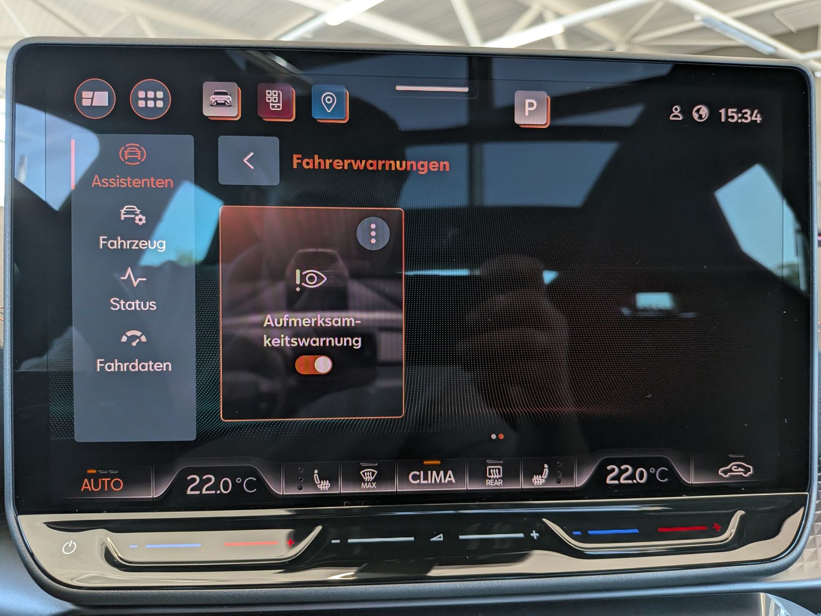 Fahrzeugabbildung CUPRA Leon 1.5 eTSI Dynamic-Edge-Paket Pano Cam AHK 18